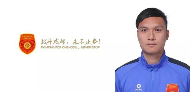 亮月儿坦言，如果说接受任务之初，她还有些许胆怯，生怕演不好特战女兵，如今自己已经信心满满，她说《中国兵王;绝密任务》，我准备好了！谈到钟小年这个角色，导演任鹏远也回忆了选角的过程，他表示当时自己是诉求是;演技好、;符合角色的演员就行，后来制片方告诉他剧本已经递给徐峥了，;当时我脑子里俩字，呵呵，就觉得是不可能的事